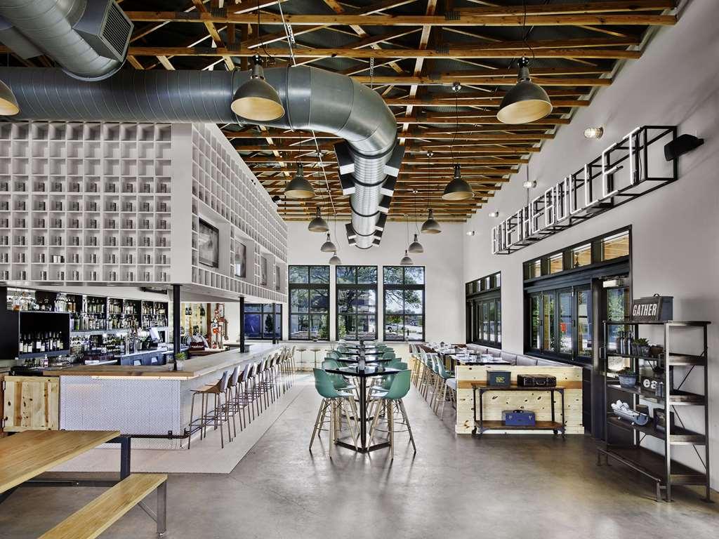 Cavalry Court, By Valencia Hotel Collection College Station Restaurant photo