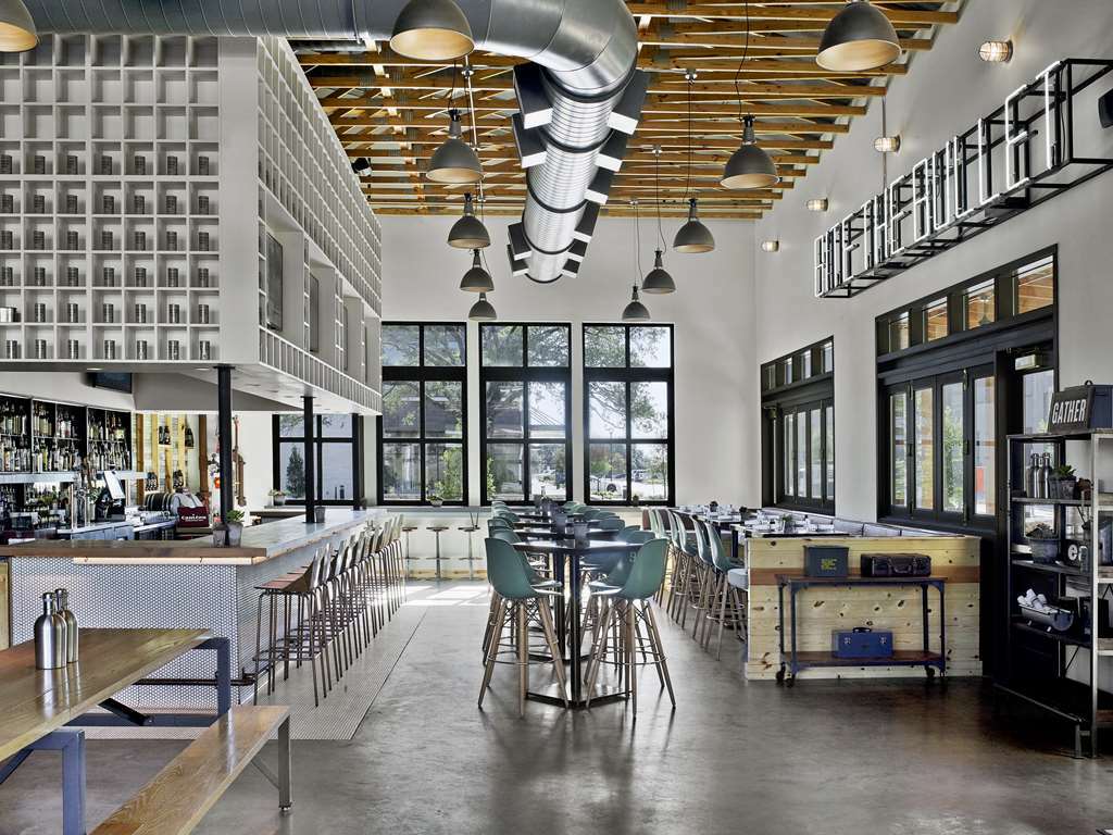 Cavalry Court, By Valencia Hotel Collection College Station Restaurant photo
