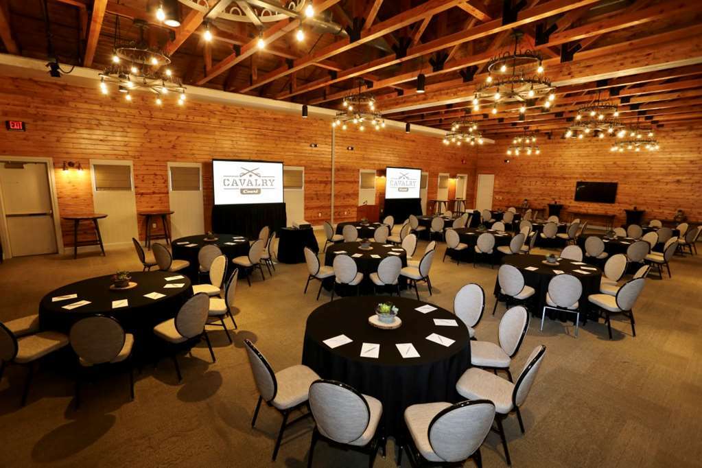 Cavalry Court, By Valencia Hotel Collection College Station Facilités photo